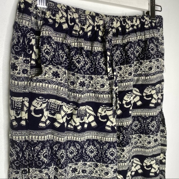 As New Flowy Rayon Pant - Picture 5 of 9